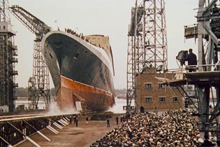 The QE2 is launched at Clydebank